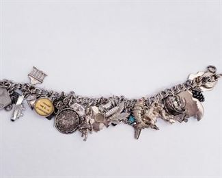 Vintage sterling silver charm bracelet 