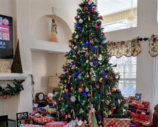 9 ft pre-lit christmas tree in bag