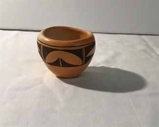 Native American pot