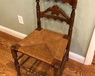 UNIQUE SHAKER CHAIR
