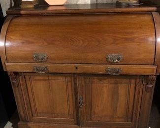 ,ANTIQUE ROLL TOP DESK, DATES BACK TO 1800's 