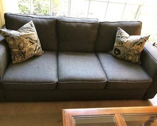 GRAY HOUNDSTOOTH SOFA