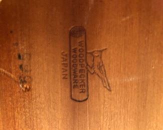 ANTIQUE KNIEF HOLDER