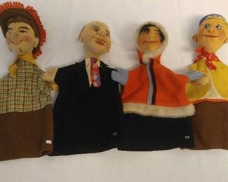 Kersa German hand puppets all with button