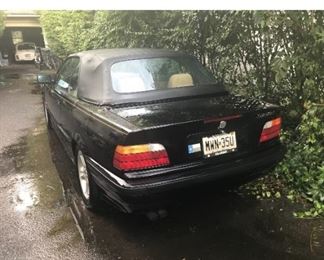 1977 BMW 328i Convertible.  Black with Tan leather interior 100K. Needs work!