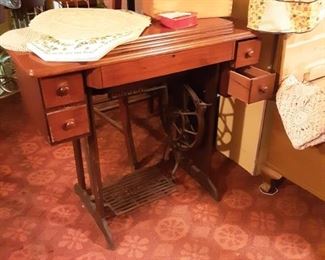 Singer Sewing Machine - Wrought Iron Base Wood Cabinet with Drawers