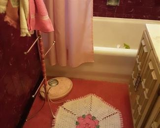 Bathroom Towel Holder Stand, Scale, Crochet Rug