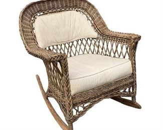 Lot 011
Antique Natural Wicker Rocking Chair