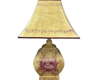 Lot 076
Decorator Accent Rooster Themed Occasional Table Lamp