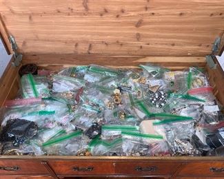 Over 100 bags of jewelry 