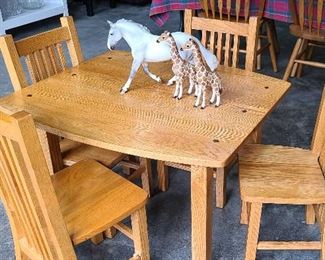 oak childrens play table