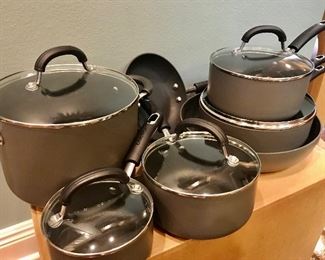 Nice set of brand new IN THE BOX Circulon pots and pans