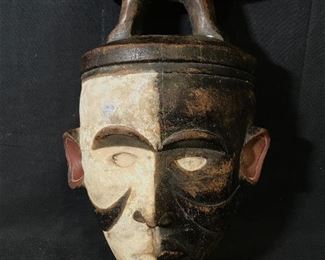 Black and White Yombe Face Mask