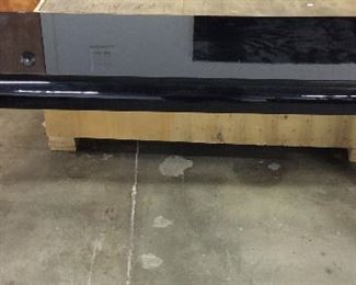 Black Lacquer Wooden Sofa Table