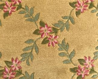 Room Size Floral rug