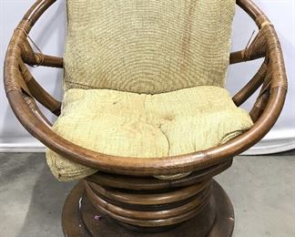 Vintage Rattan Bamboo Style MCM Lounge Chair
