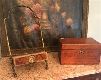 Victorian Jewelry case without original mirror