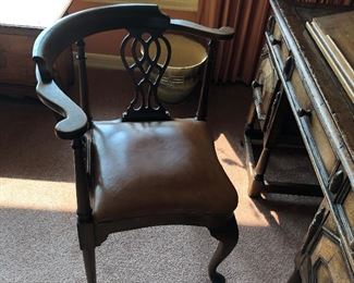 Corner chair