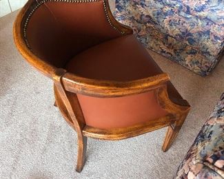 Curved back chair