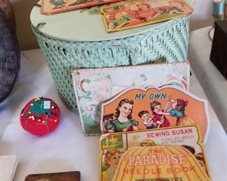 More vintage sewing items