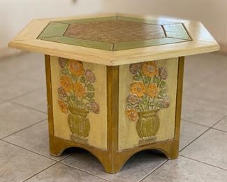 1960s Hand Carved Mexican MCM Hexagon End/Accent Table 19x29x34in HxWxD