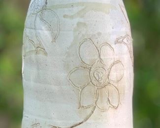 #2 C Gattii Ceramic Bell Lg Hummingbird 10.5 in H x 6.5in Diameter
