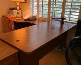 Cherrywood veneer Desk