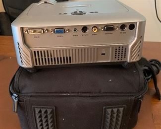 Optoma DX605R DLP Projector