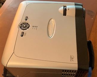 Optoma DX605R DLP Projector