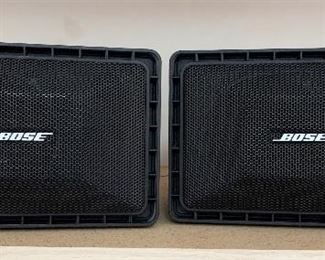 2pc Bose Roommate II Powered Speakers
