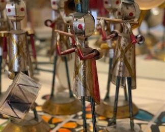 10pc Vintage Tin Soldier/Marching Band Mexican Folk Art 15in H