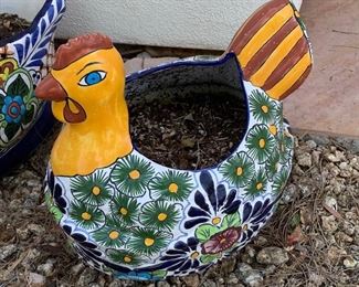 Talavera Mexican Bird Chicken Planter 12 x 9 x 12 HxWxD
