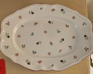 Villeroy & Boch Petite Fleur Platter Large Serving 2x17x13in HxWxD