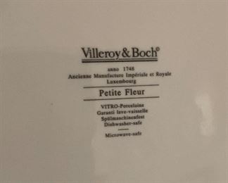 Villeroy & Boch Petite Fleur Platter Large Serving 2x17x13in HxWxD