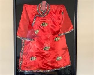  Antique Chinese Red Silk Embroidered Robe	31x25x2in	HxWxD