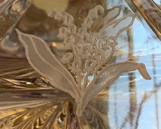 Waterford Crystal Limited Edition Overture Oval Bowl Etched 249/300	3.25x5x3in	HxWxD