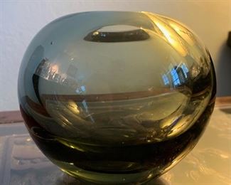Per Lutken Holmegaard Vintage Smoked Grey Globe Vase	4.25in H x 5in Diameter	