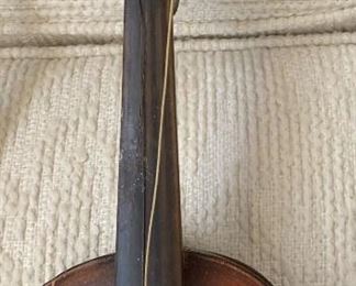 Antique Nicolaus Amatus fecit in Cremona 1633	23.75in Long x 7in W	HxWxD