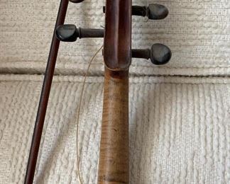 Antique Nicolaus Amatus fecit in Cremona 1633	23.75in Long x 7in W	HxWxD