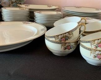 43pc Noritake Grasmere China Dish ware Set	