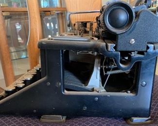 Antique Woodstock Typewriter	9x16x12.5in	HxWxD