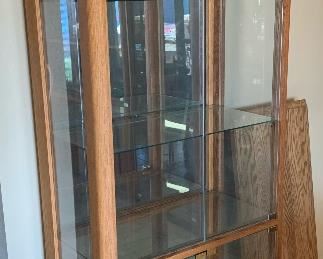 Oak & Glass Display Case/Shelf	76x30x16in	HxWxD
