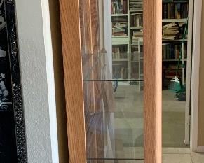 Oak & Glass Display Case/Shelf	76x30x16in	HxWxD