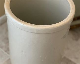 Pacific Clay Products 12 Gallon Stoneware Crock	20in H x 16in. Diameter	