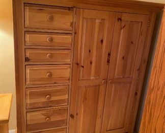 #2 Broyhill Fontana Knotty Pine wardrobe/dresser/cabinet	61.5x54x20in	HxWxD