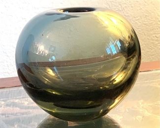 Per Lutken Holmegaard Vintage Smoked Grey Globe Vase	4.25in H x 5in Diameter	