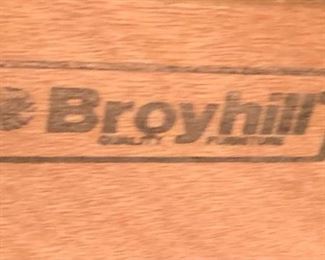 Broyhill Fontana Knotty Pine 2 Drawer Nightstand SINGLE	25x26x17in	HxWxD
