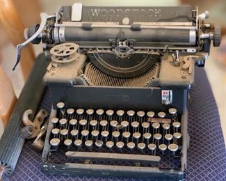 Antique Woodstock Typewriter	9x16x12.5in	HxWxD
