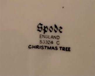 40 pc Spode Christmas Tree Set	