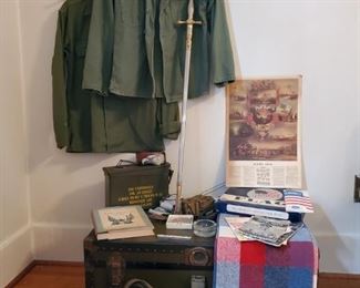 Vintage USA Military Collectibles